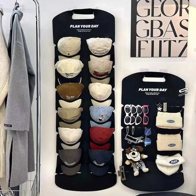 🔥🧢 50 % zľava! 🎩 Zavesný vešiak s 12 vreckami: udrží klobúky v tvare a zabráni ich pokrčeniu. Šetrí miesto a dá sa ľahko zavesiť. 🏠✨