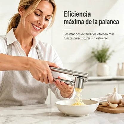 Prensa de ajos de alta calidad con mango ergonómico para facilitar el prensado.