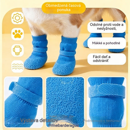 🐕🐕【20€】2 sady (8 kusov) – Nové nepremokavé ponožky pre psov. Silikónové gumáky pre psov. Protišmykové a odolné voči oderu.