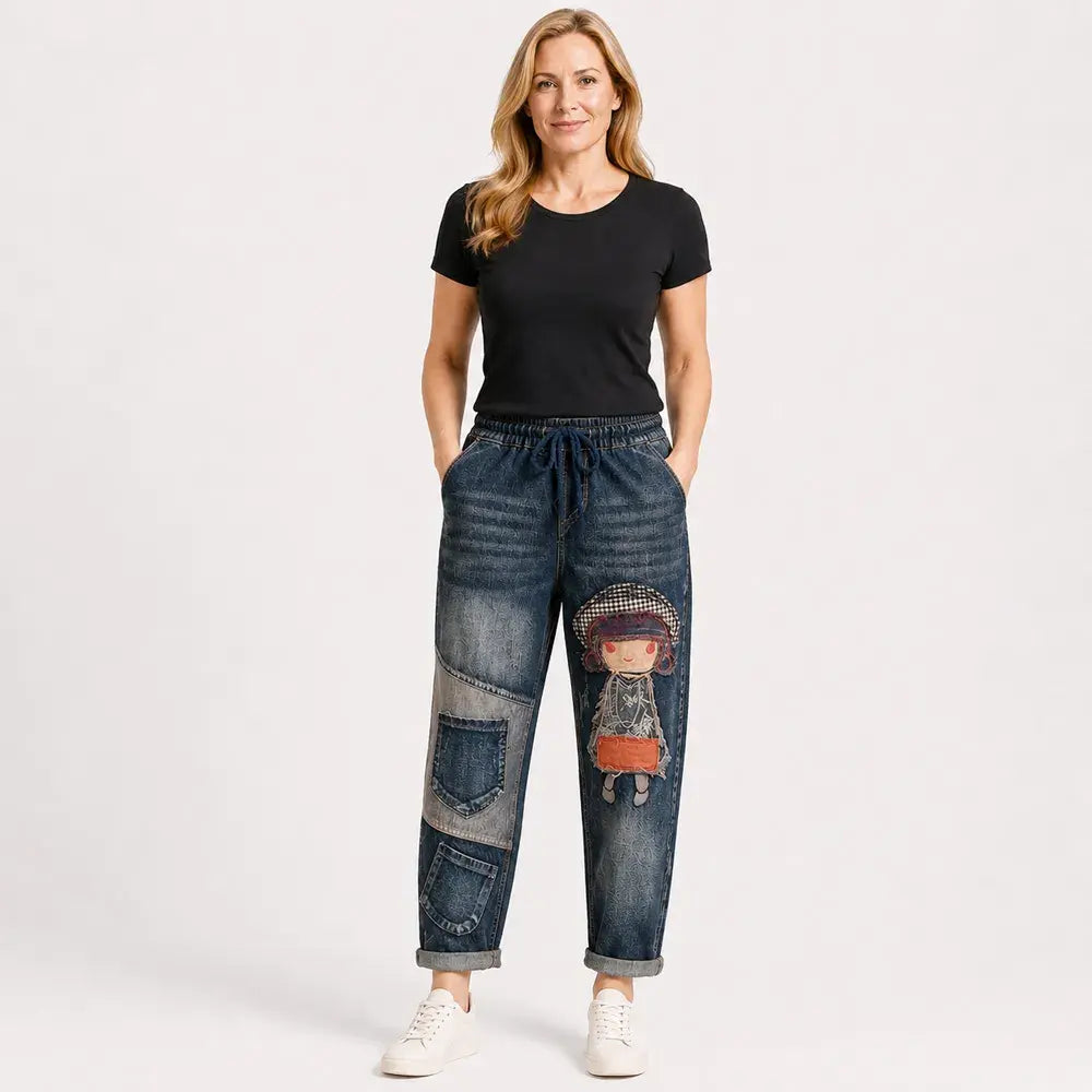 Dámske retro džínsy voľného strihu s nášivkou a elastickým pásom – džínsy v originálnom štýle harem (veľkosti S–5XL, 2 farby) 👖✨🍂