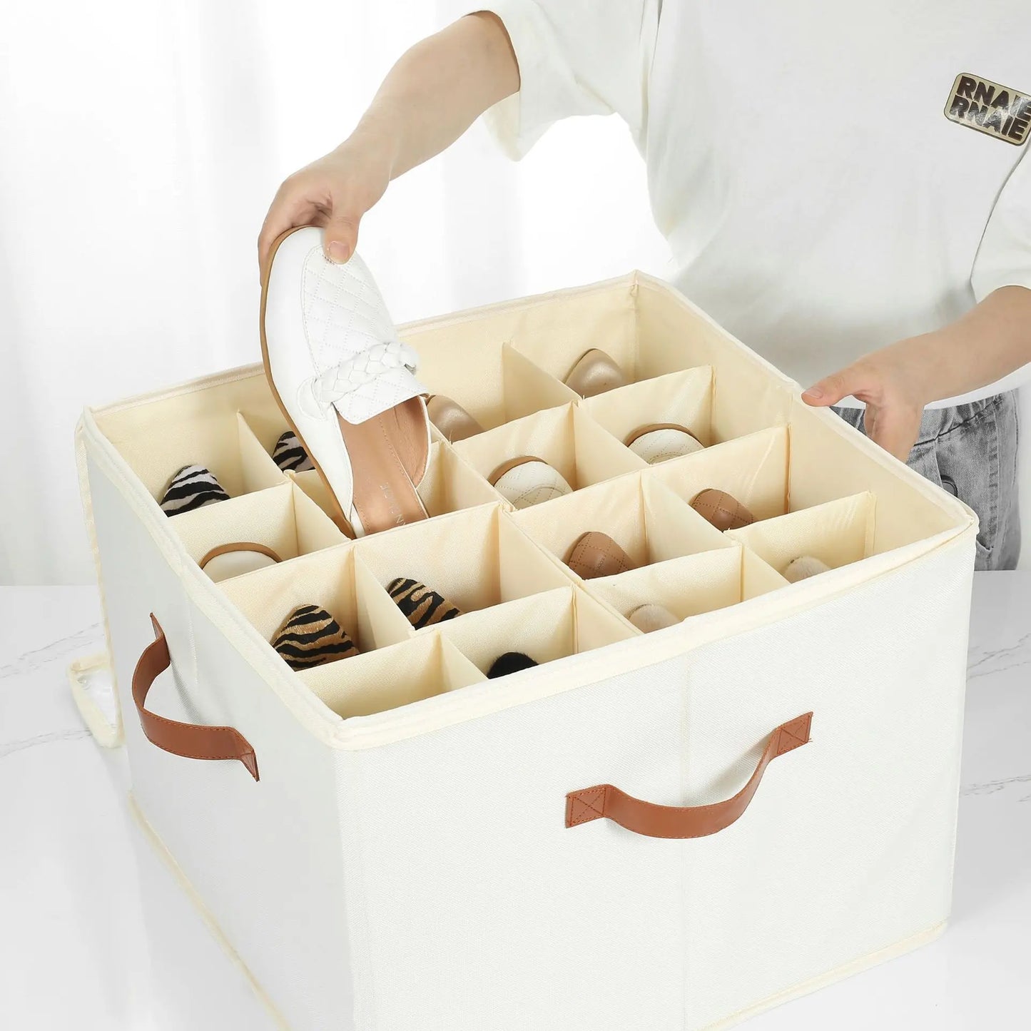 Caja para zapatos plegable-Los 12 compartimentos pueden almacenar 6 pares de zapatos.