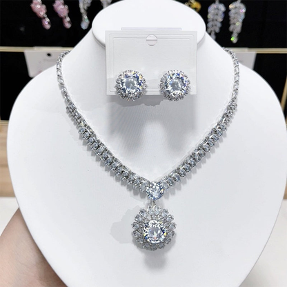 💎 ✨ Sada trblietavého náhrdelníka a náušníc s kubickými zirkónmi: nadčasová elegancia, perfektný darček – ideálny na svadby, večierky alebo ako luxusný doplnok na každý deň 💍