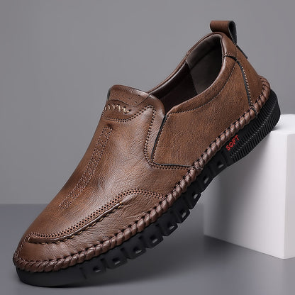 👞【39-44】2026 Muške ležerne tenisice, izrađene od prave kože, s mekim potplatom, neklizajuće, prozračne