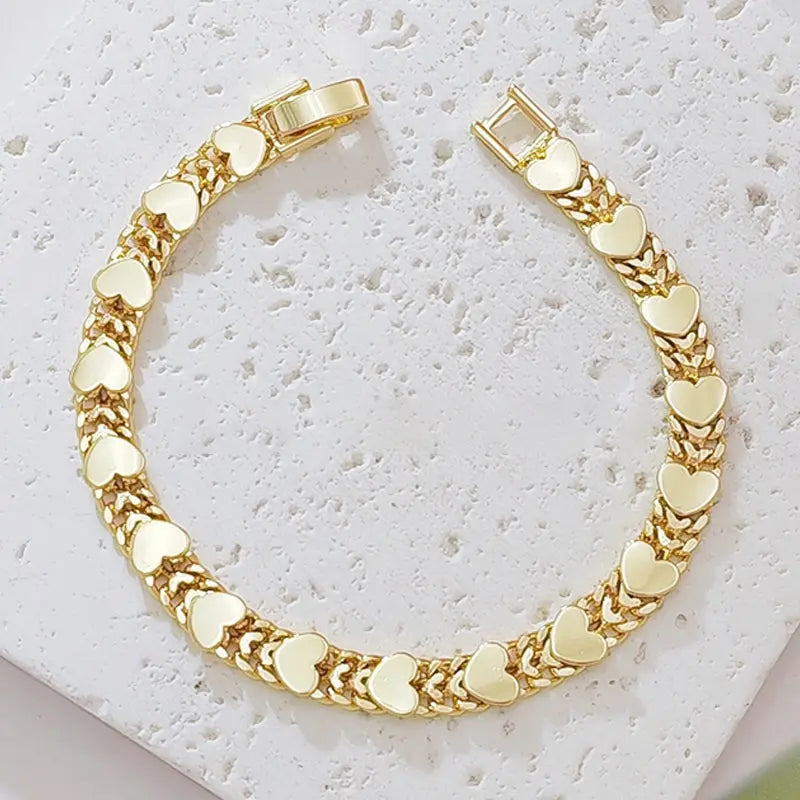 📢📢50% zľava iba na obmedzený čas! ⏰ Elegantný kubánsky náramok v tvare srdca pre ženy: nádherné kúzlo, klasický dizajn, pohodlné na nosenie 💝