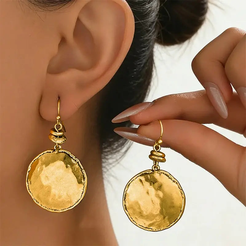 ✨Compra uno y llévate otro gratis🌸Pendientes retro de metal martillado en forma de lágrima