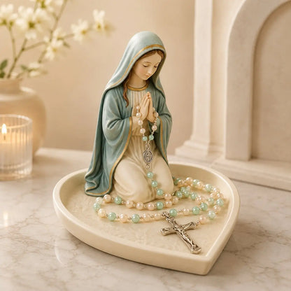 ✝️Skvelá ponuka: zľava 50 % – keramická tácka „Graceful Faith“ s motívom Panny Márie, určená na odkladanie ružencov alebo pamätných predmetov.